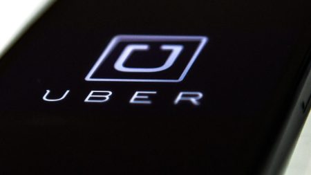 Find-Out-The-Faults-Of-Uber-From-Here-Indian-Hacker-Deleted-The-Faults