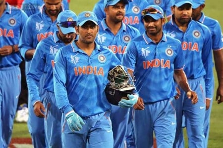 Cricket | Chempiyan Trofi | Dhoni | Virat Kohli