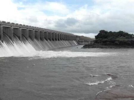 Bhadar-Dam Dam Overflow: Two Doors Opened