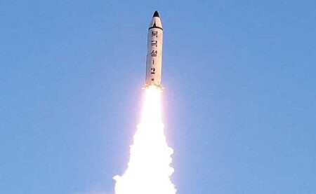 Pukguksong-2-North-Korea-Missile-Reuters_650X400_61495442962