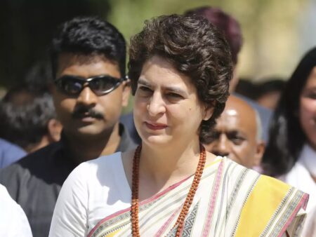 Will-Priyanka-Be-Appointed-Interim-President-Before-Handing-Over-The-Congress-Party?