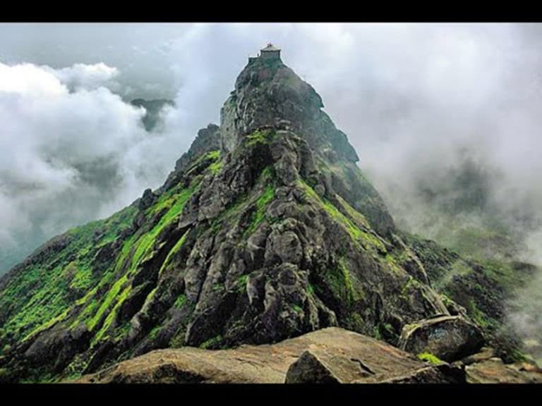 Learn-The-History-Of-Girnar-Mountain-In-Junagadh