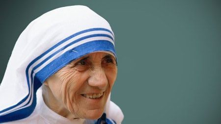 Mother-Teresa-Explaining-The-Religion-Of-Service