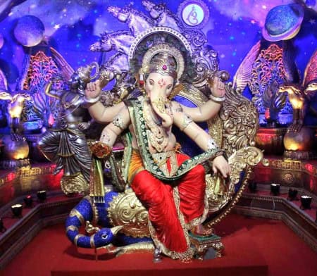Welcoming-Lord-Ganesha