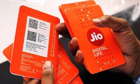 Jio Q2 Net Profit Up 45.4 At Rs 990 Crore