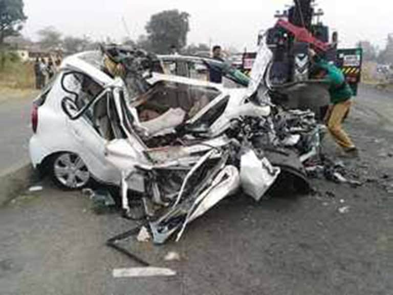 Road Accidents Claimed Over 1.5 Lakh Lives In 2018 Over Speeding Major Killer.jpg