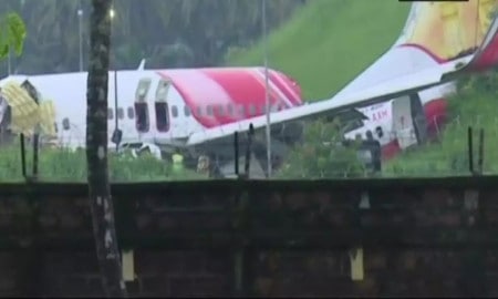 Air India Plane Crash Live Updates Civil Aviation Minister Hardeep Singh Puri En Route To Kozhikode Airport