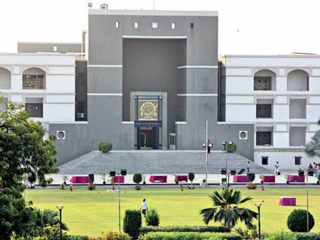 Gujarat High Court 01
