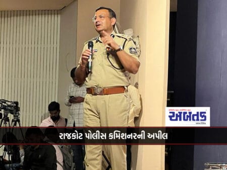 Police Commissioner Appeals To Organizers Of Arvachin And Ancient Garba For Cooperation In Maintaining Law And Order