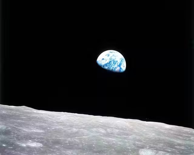 Seen the earth rising from the moon, see the unique view of space here